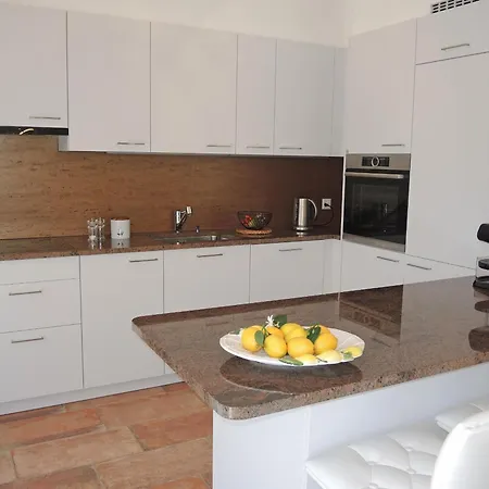 La Quercia By Fewotessin 阿斯科纳